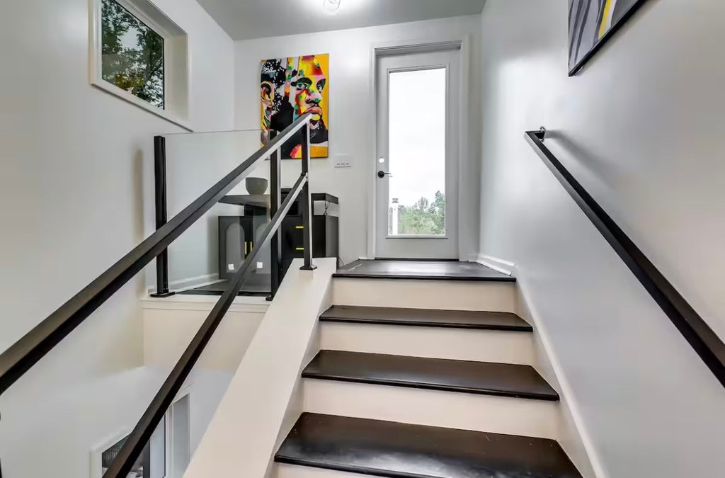 Modern Atlanta Getaway W/Pool $500 Per Night
