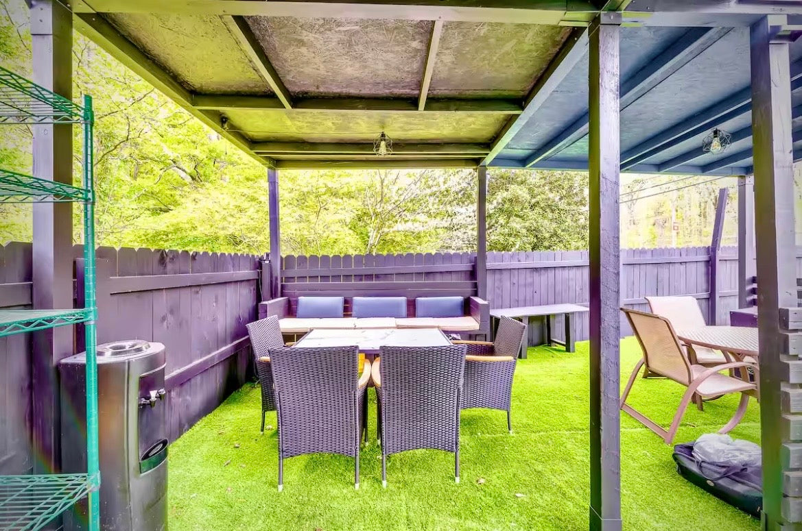 Modern Atlanta Getaway W/Pool $500 Per Night