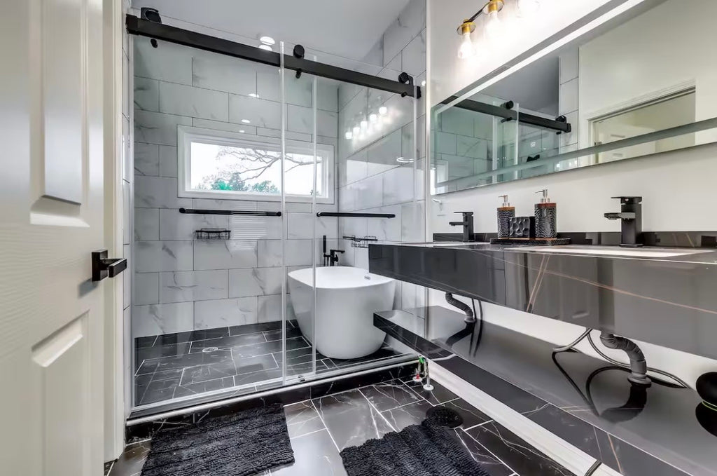 Modern Atlanta Getaway W/Pool $500 Per Night