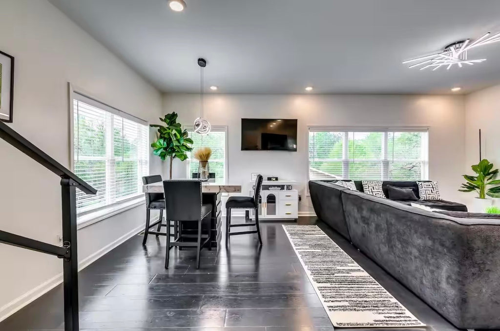 Modern Atlanta Getaway W/Pool $500 Per Night
